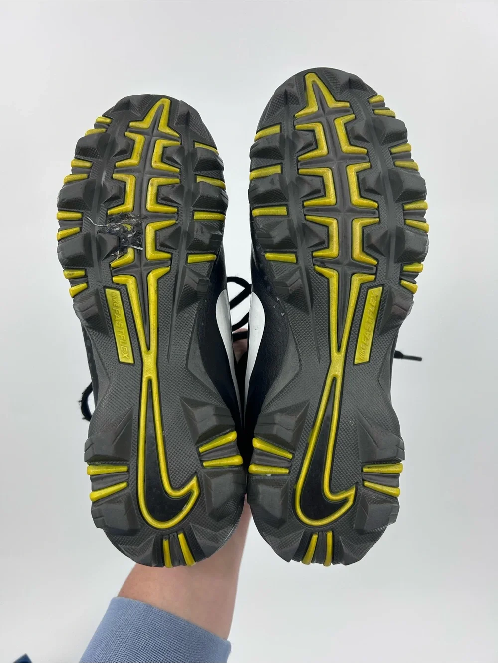 Nike Force Savage Shark High-Top Football Cleat Youth Size 5